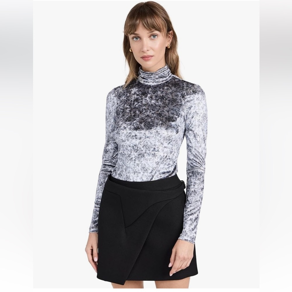 Cinq à Sept Womens Butterfly Paisley Kiara TopShirt